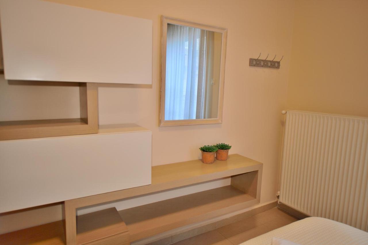 Mpoulakis Apartment 98 Kissamos Bagian luar foto