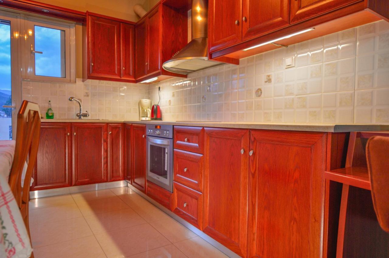 Mpoulakis Apartment 98 Kissamos Bagian luar foto